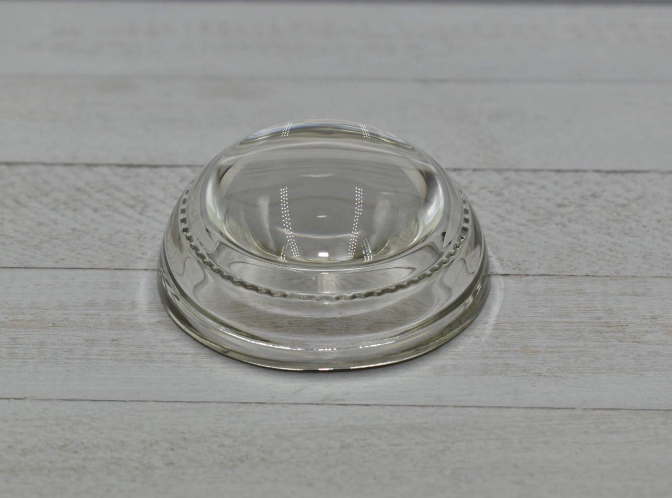 VTG Round Dome Magnifying Glass Paperweight Rippled / Beaded Inside Edge Desk 3″