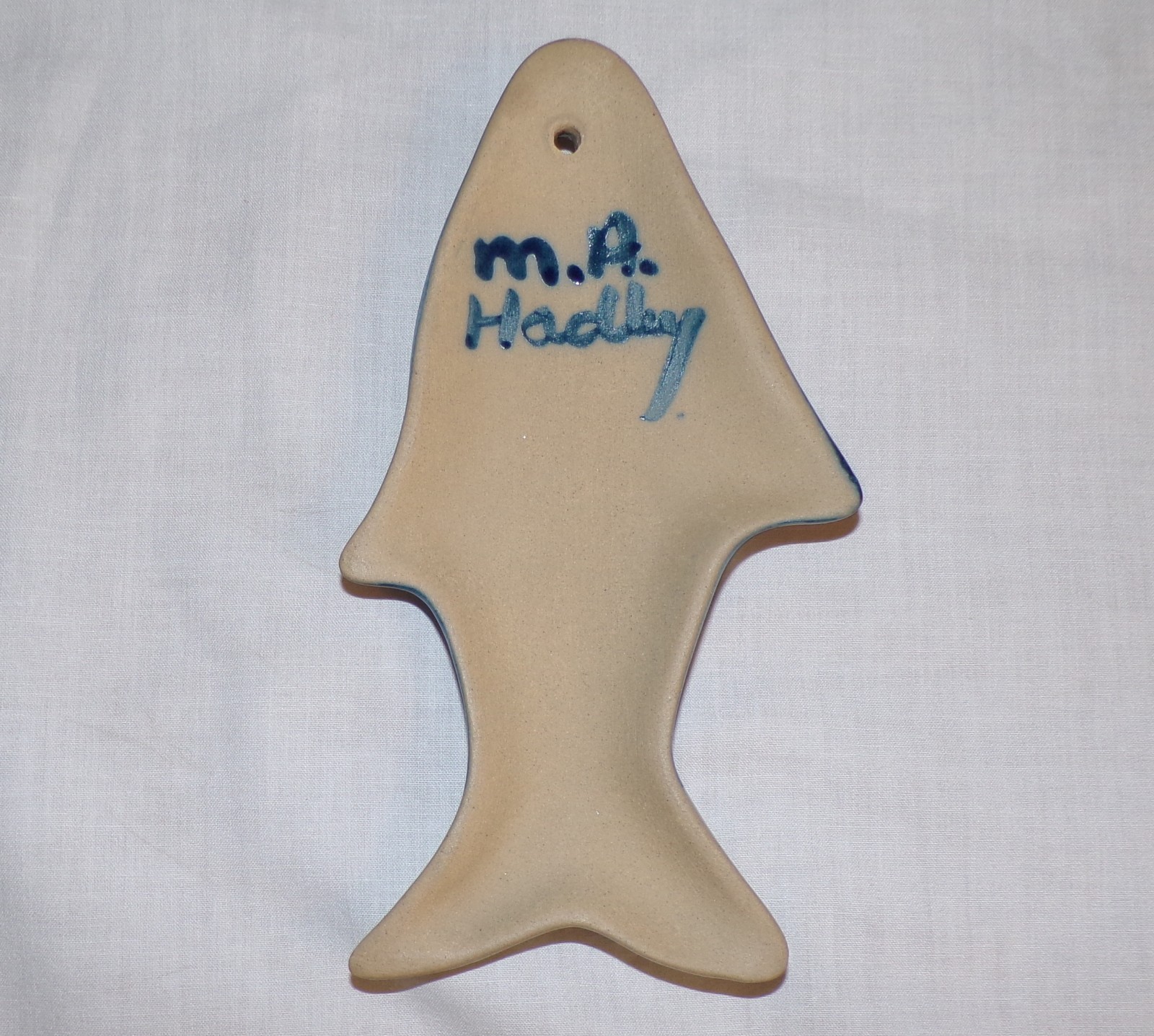 Vintage M.A. HADLEY Art Pottery FISH Ornament Wall Hanging 6 1/4″ x 3 1/4″