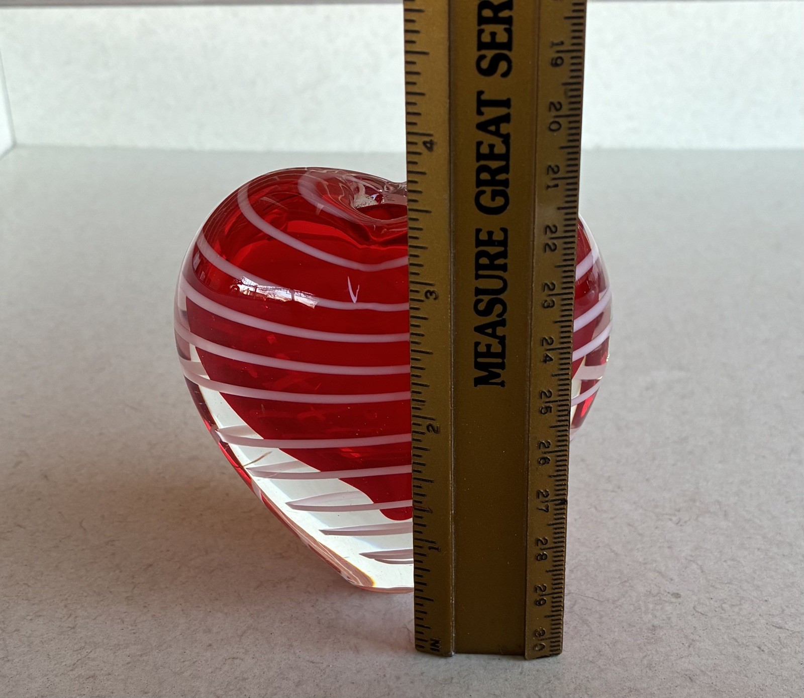 Art Glass Heart Shaped Bud Vase Paperweight Red White Swirls Stripes Handblown