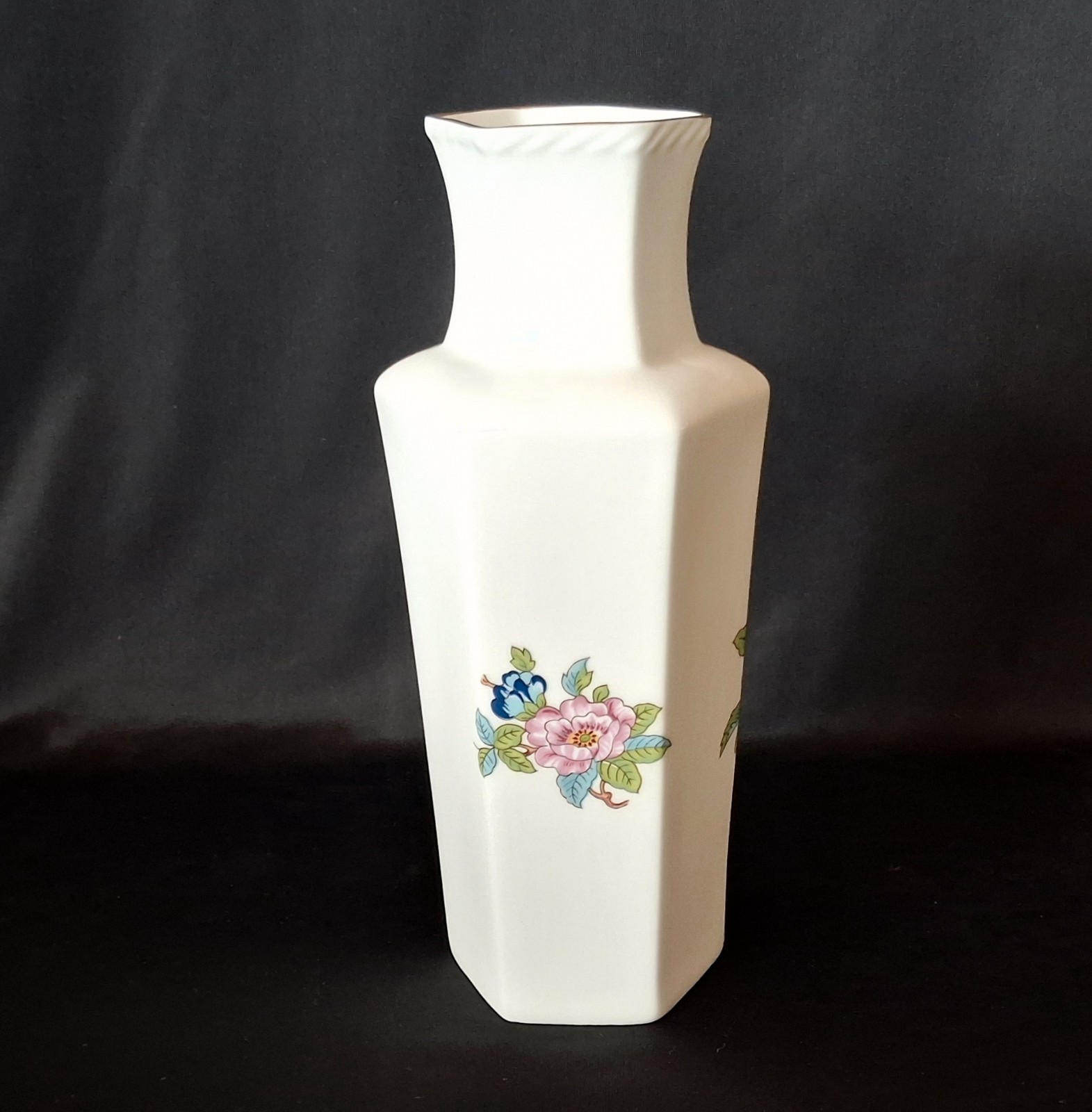 Aynsley PEMBROKE Floral Bird Fine English Bone China Vase 7″ Made in England