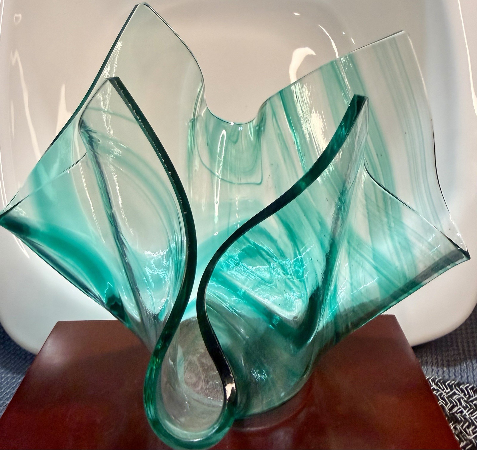Vtg Green Art Glass Folded Handkerchief Vase Signed MKG Fontanna Vase Ltd Edtion