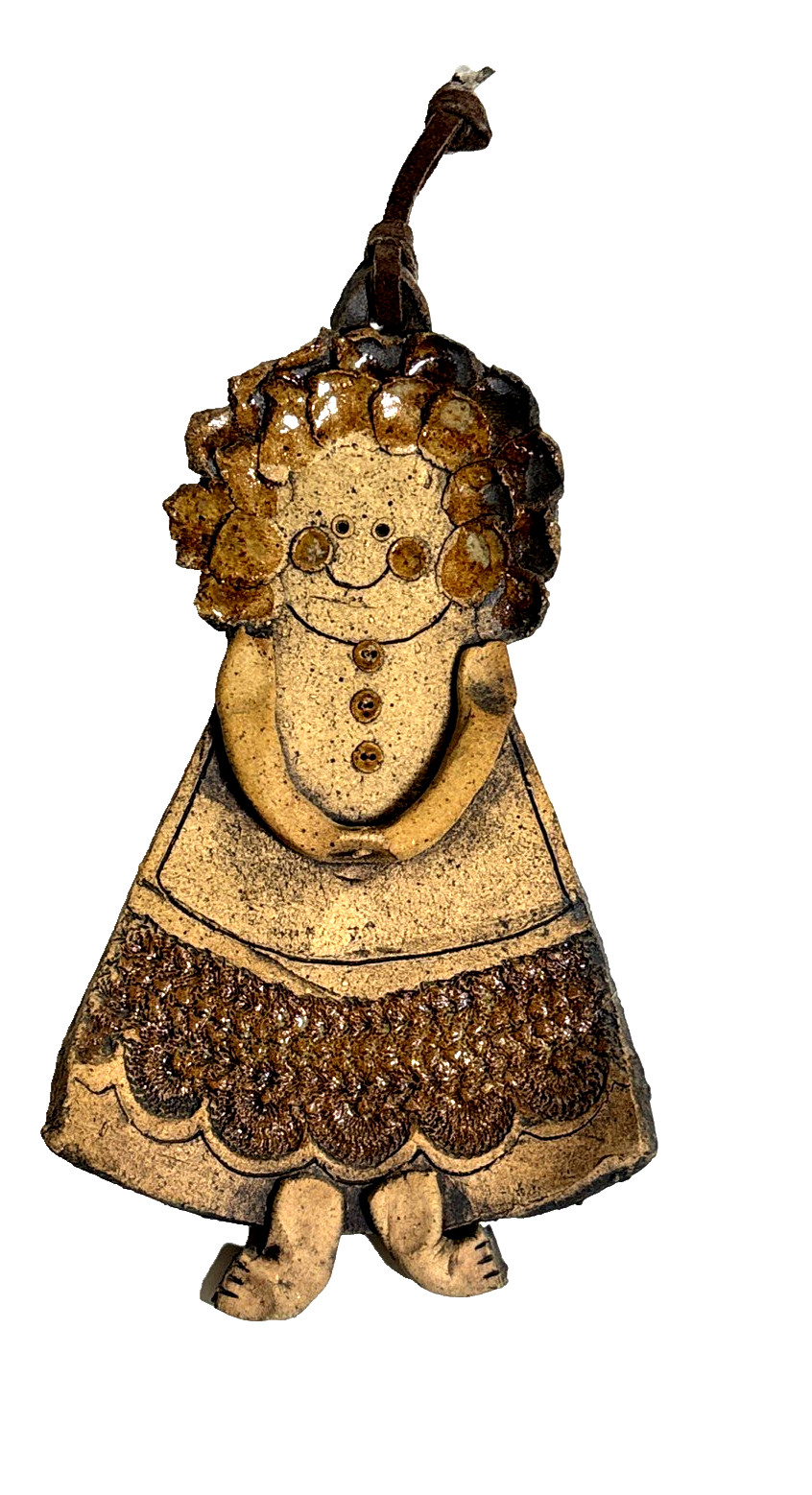 Vintage Folk Art Pottery, Mud Mothers Pottery Ohio, Wall Hanging Flower Holder