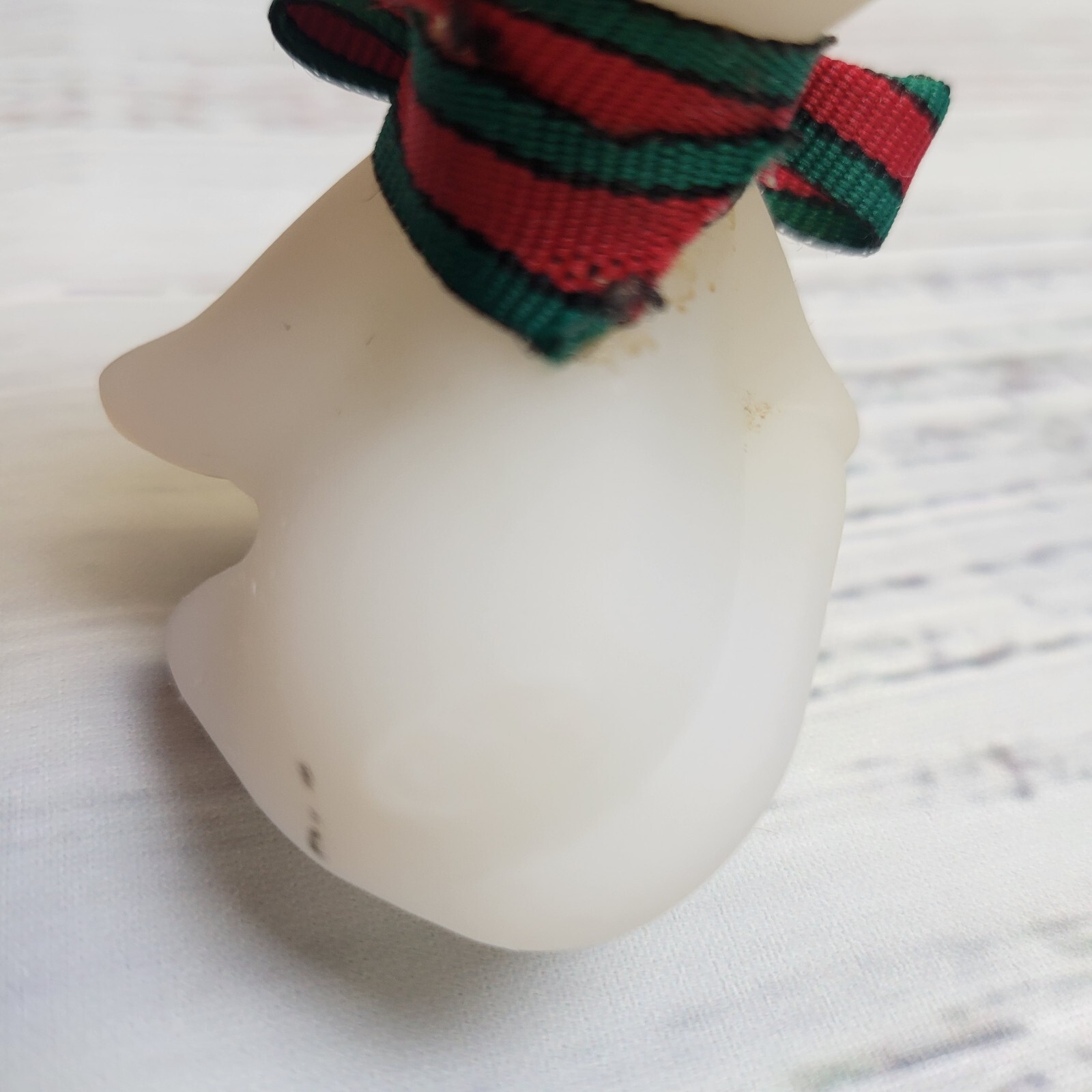 Vintage Fenton Holiday Christmas Mouse White Satin with Red Green Bow Signed