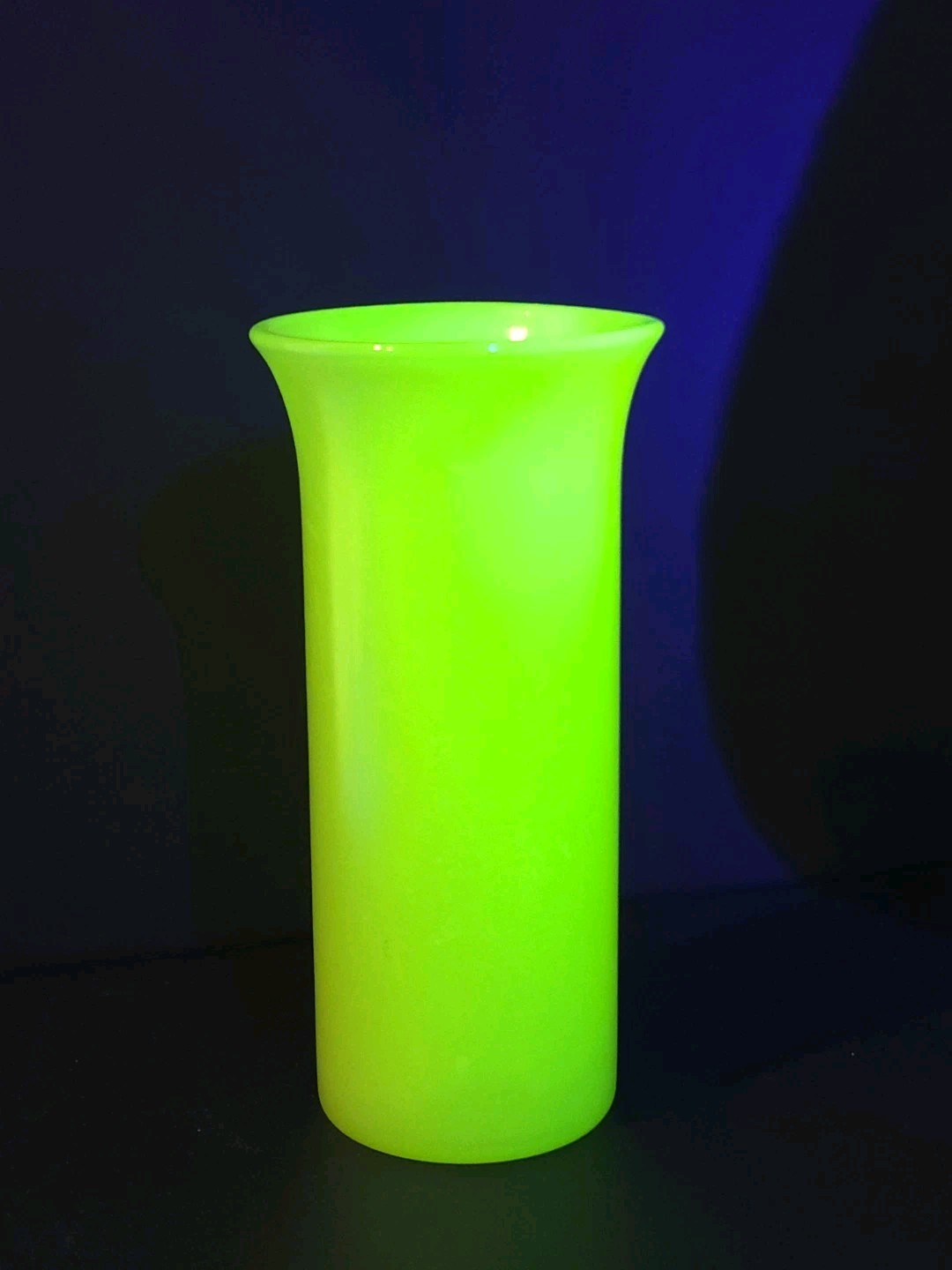 Vintage Vaseline Uranium Canary Glass Stretch Trumpet Vase 8.25″ UV Reactive