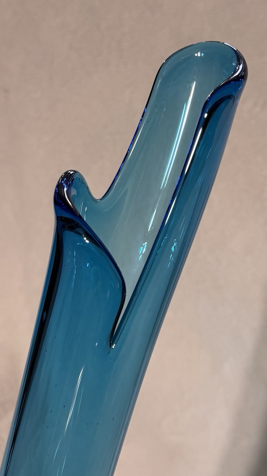 Vintage Mid Century Modern LE Smith Peacock Blue Smooth 25” Swung Vase