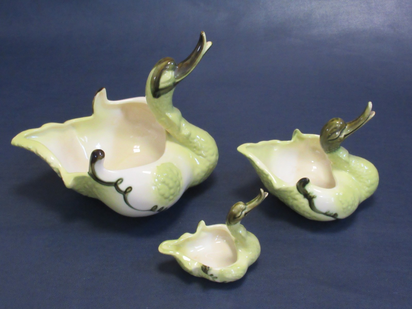 Vintage Mid Century Hull Pottery Swan Planter Bowl #80 #69 Green Set Of 3