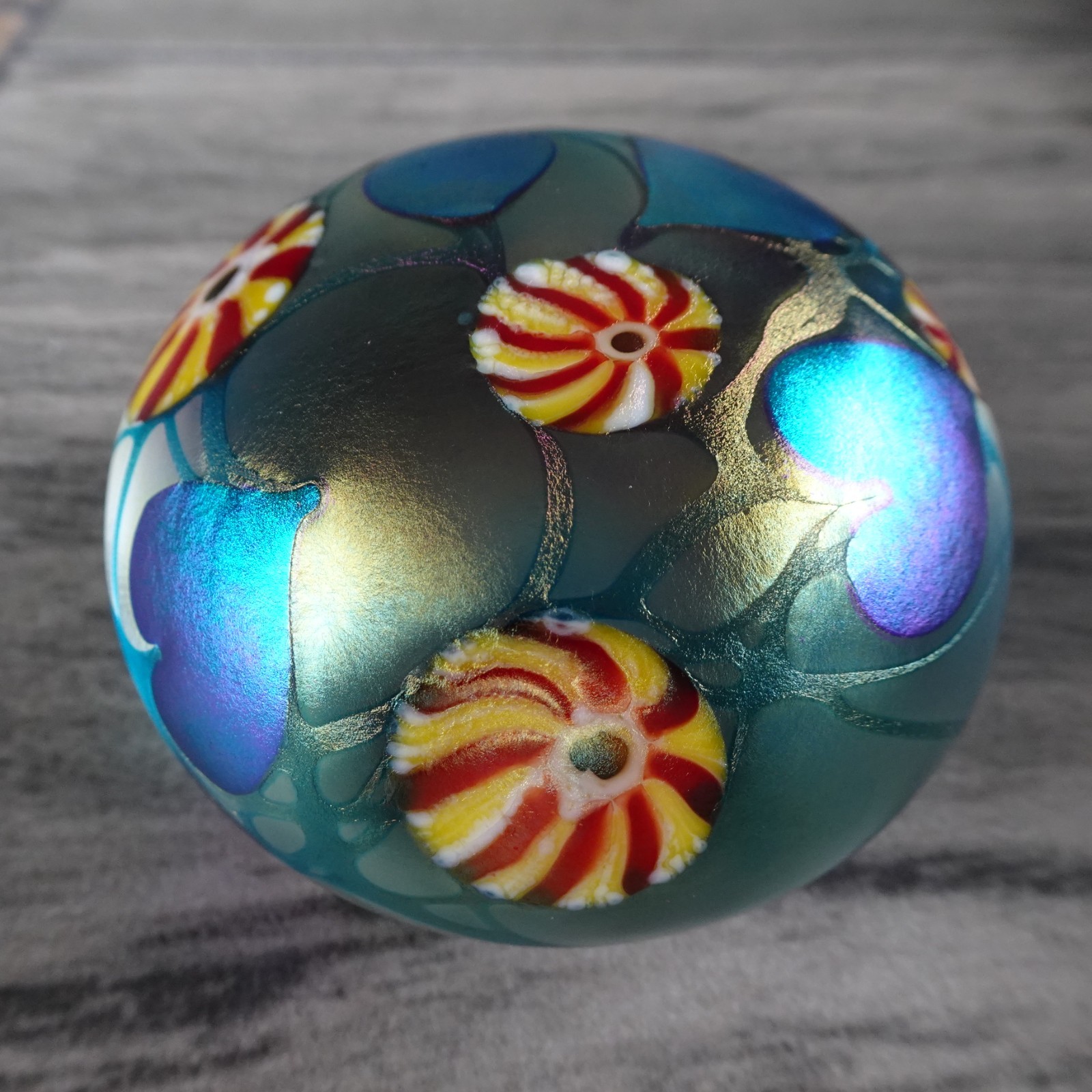 Signed David Lotton 1977 Blue Aurene Heart & Vine Iridescent Paperweight