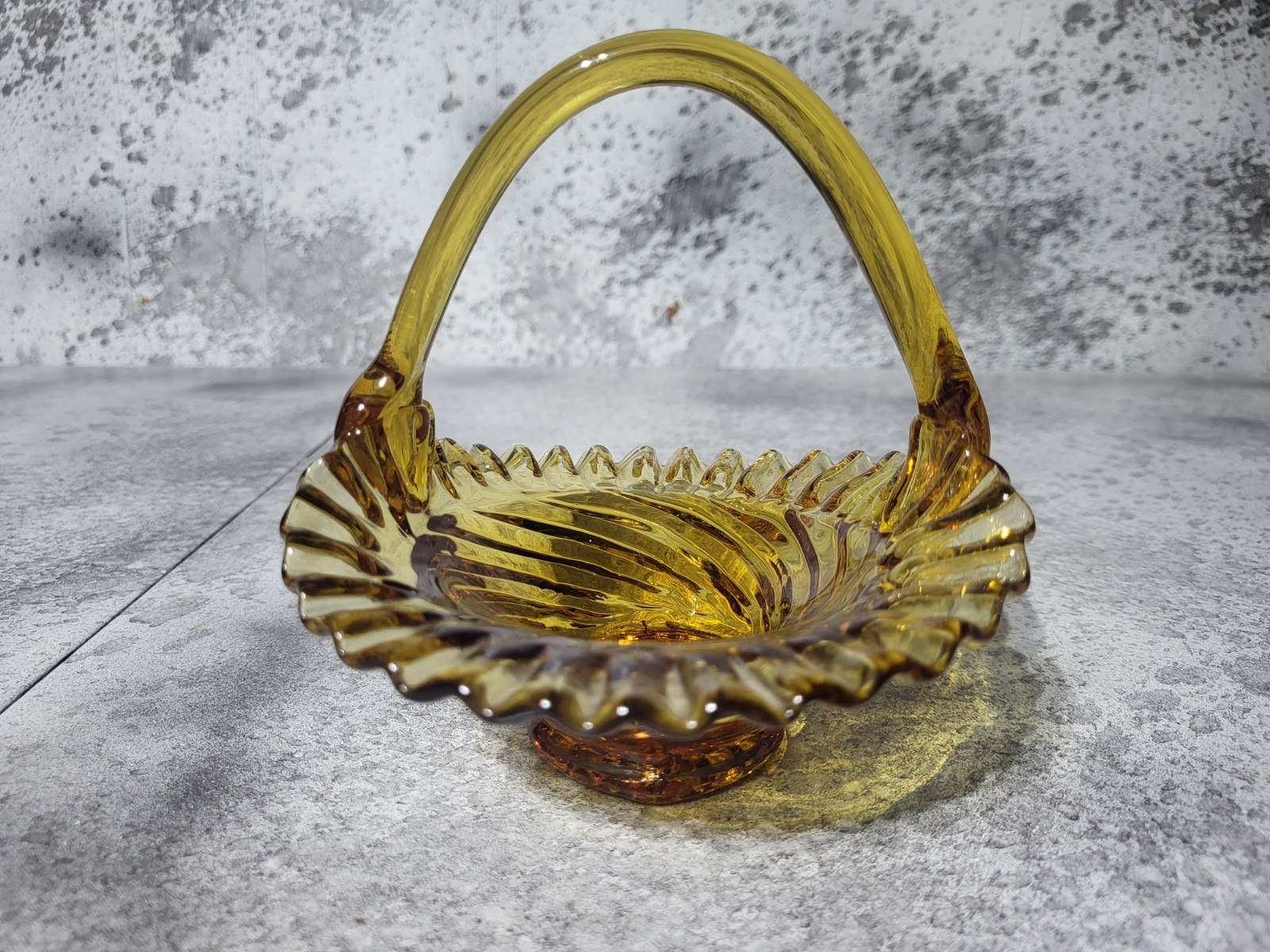 VTG Fenton Amber Pressed Art Glass Basket Ruffled Edges Handle 6″ Candy Trinket