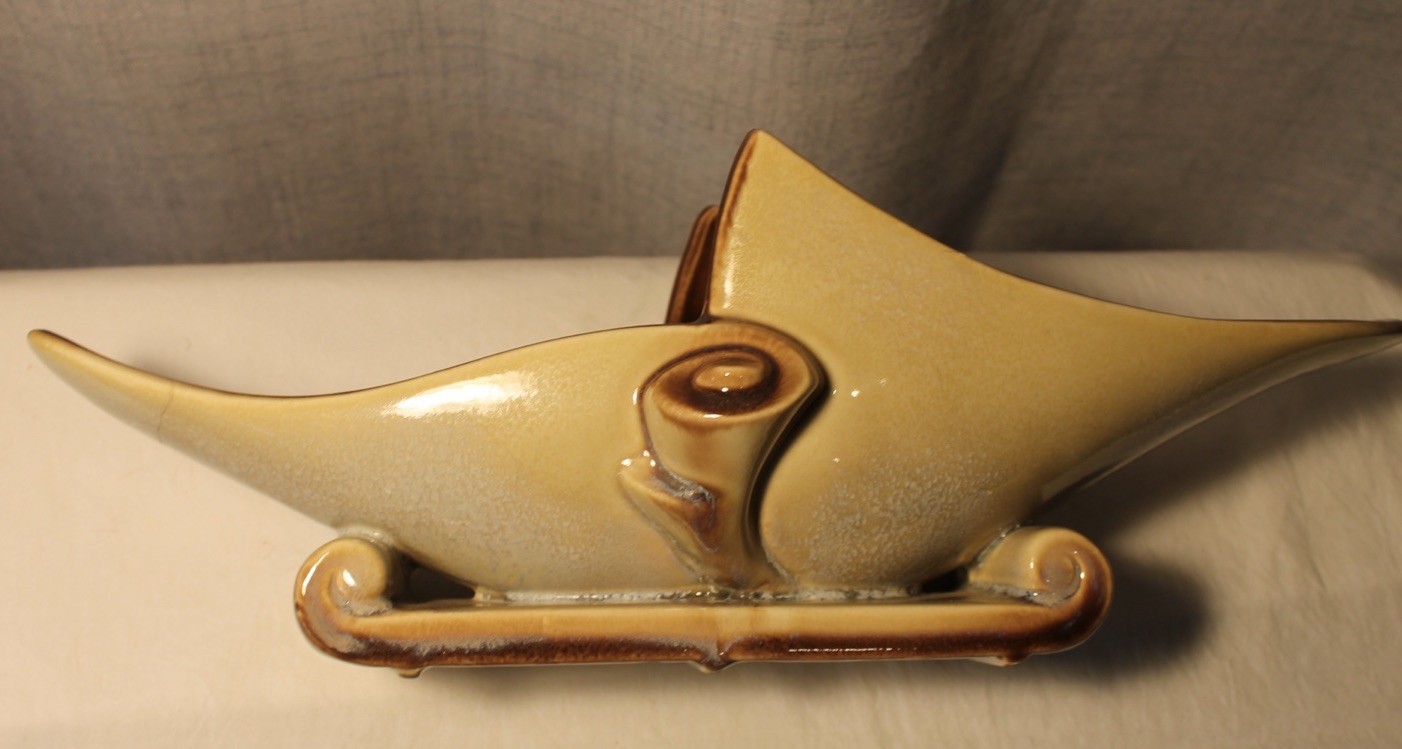 Hull Pottery Parchment and Pine Console Bowl Pinecones Vintage