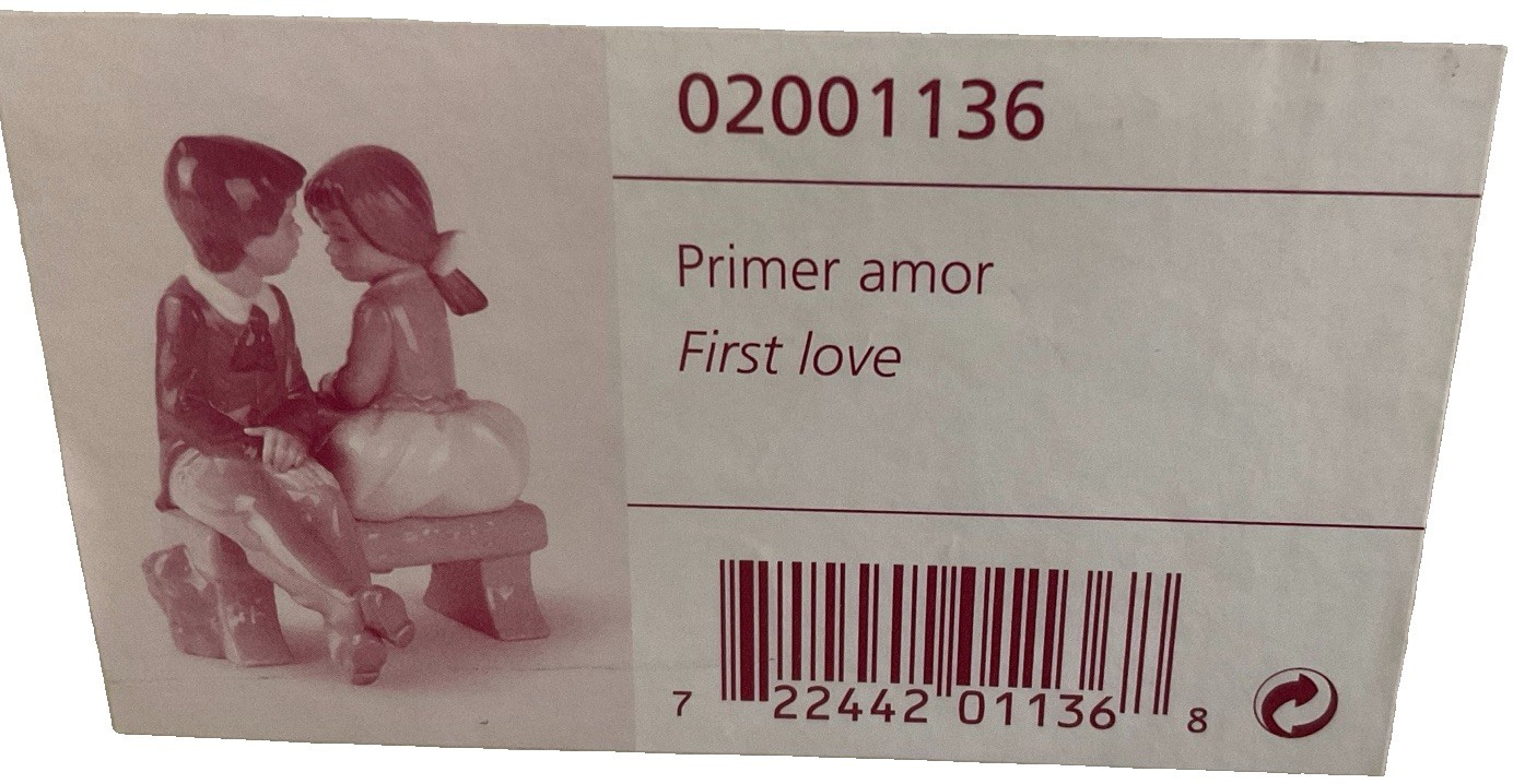 NAO First Love Porcelain Figurine Boy & Girl on Bench Blue White MPN 02001136