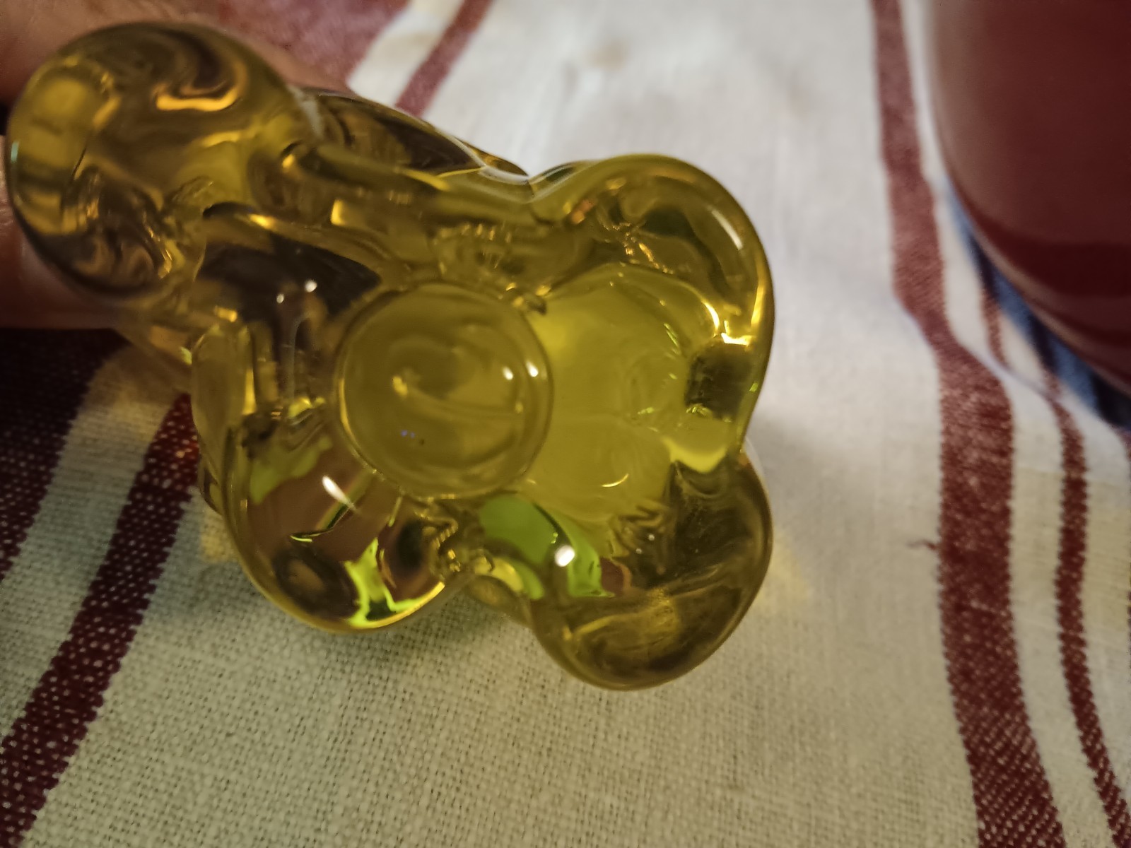 Mosser Vaseline Uranium Glass Elephant Figurine Paperweight UV Glow Vintage