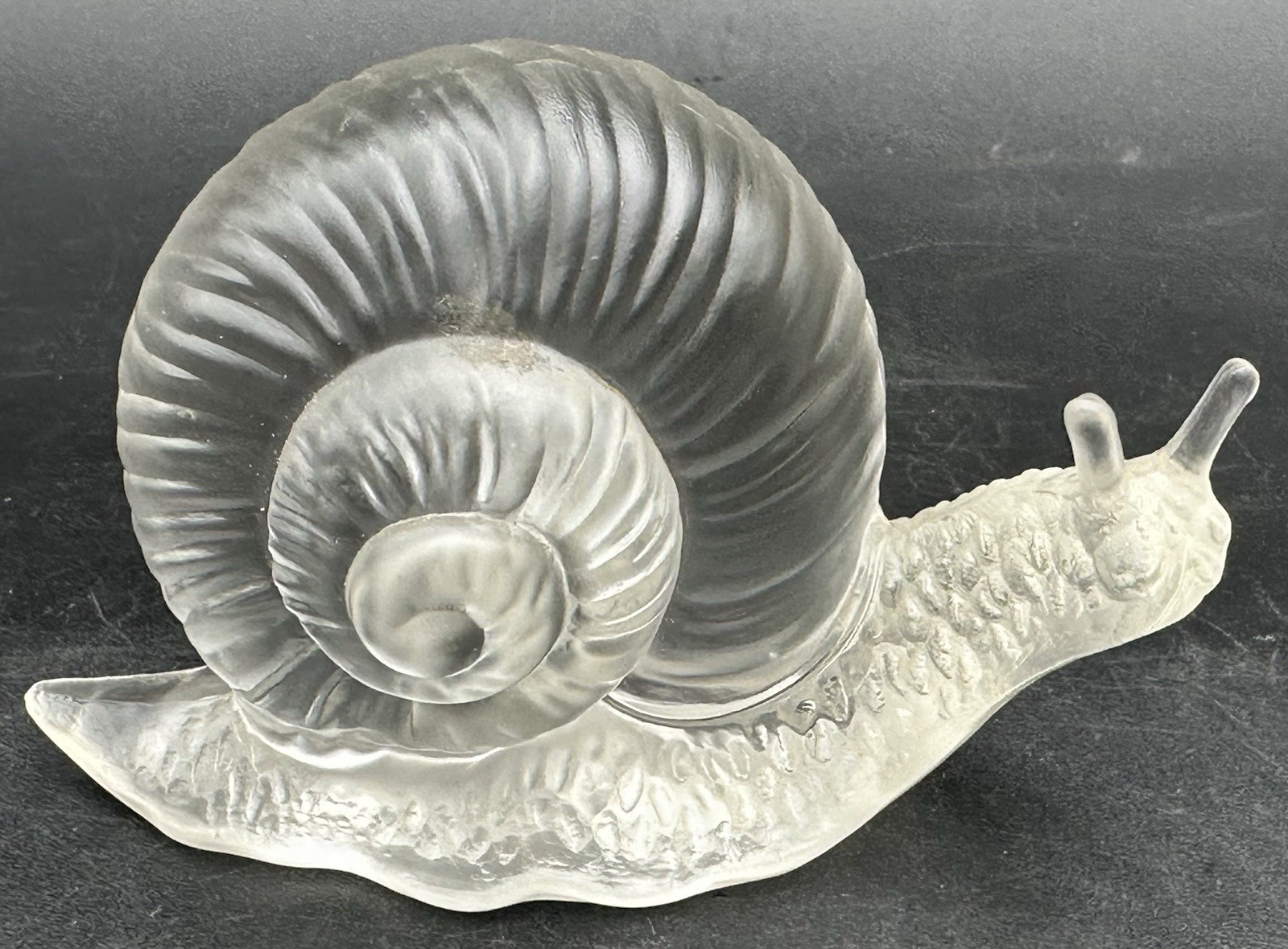 Vintage 1980s Fenton Art Glass Snail Figurine Paperweight Clear Glass 4″