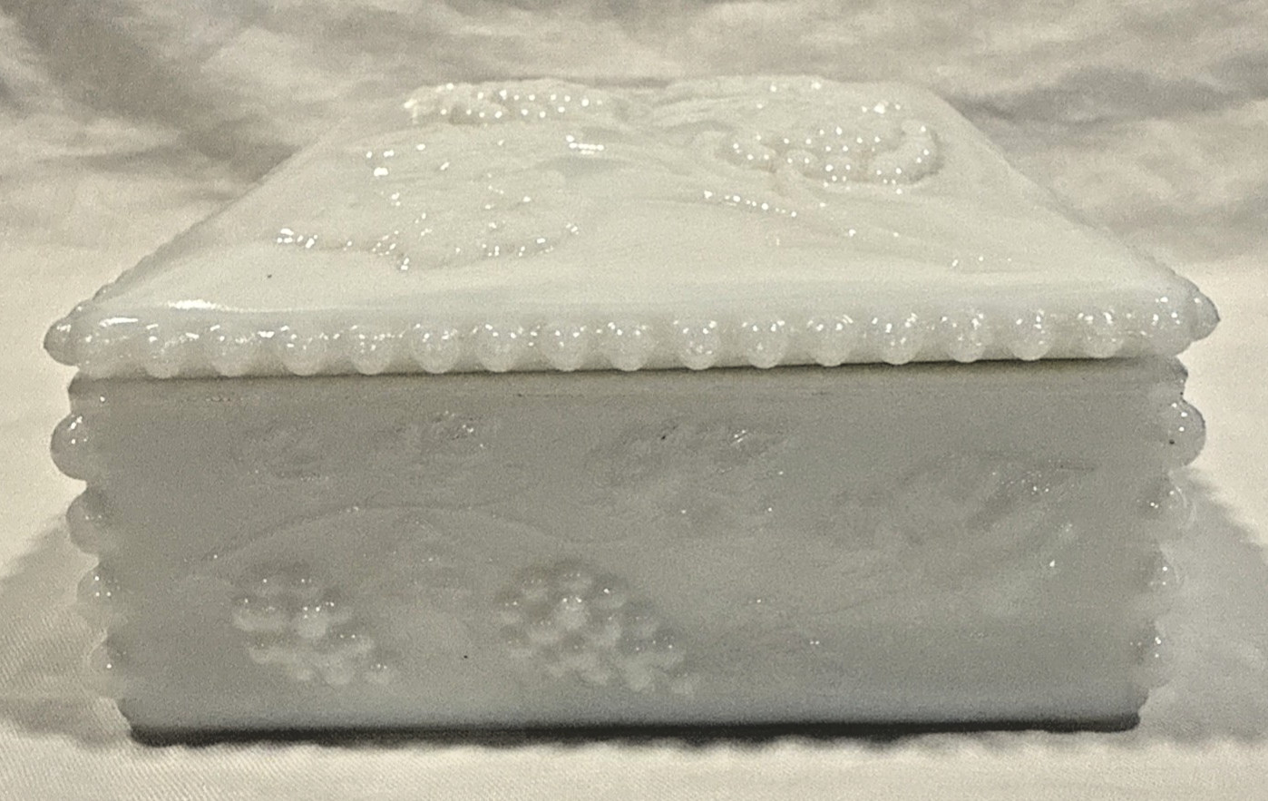 Vintage Westmoreland Milk Glass Rectangular Box w/ lid Grape & Vine Pattern
