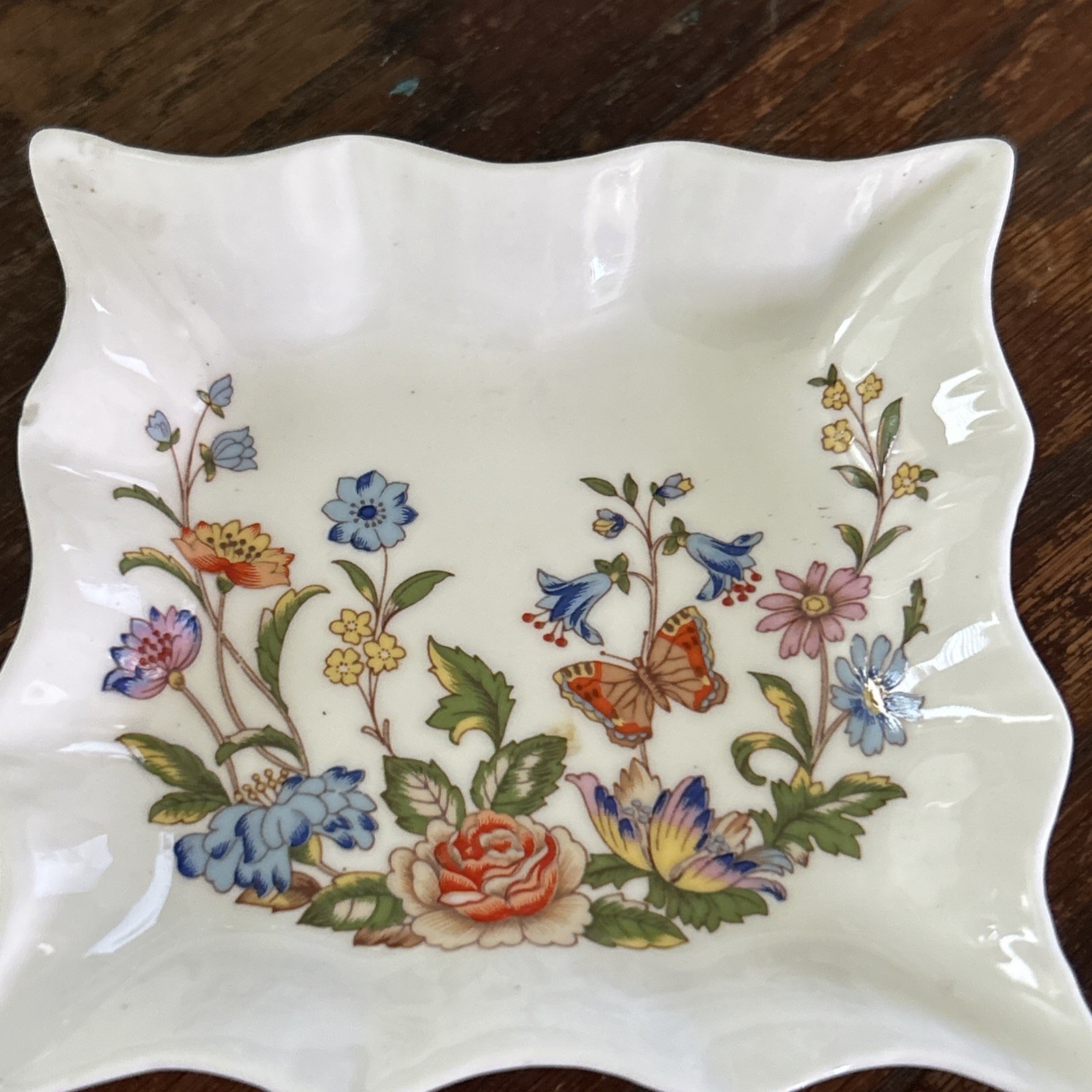 3 Royal Aynsley Fine Bone China Cottage Garden Bud Vases & Trinket Dish 4 Pieces
