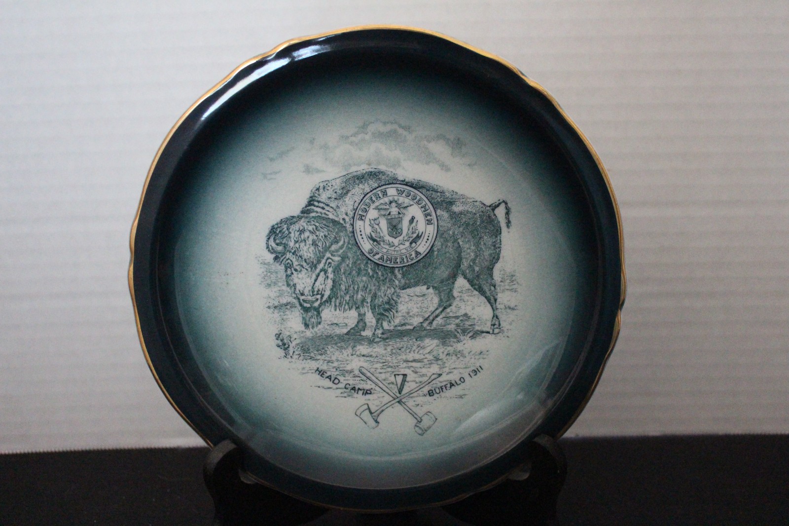Antique 1911 Buffalo Plate 7 1/2″ D Modern Woodmen of America Head Camp 6/18-24