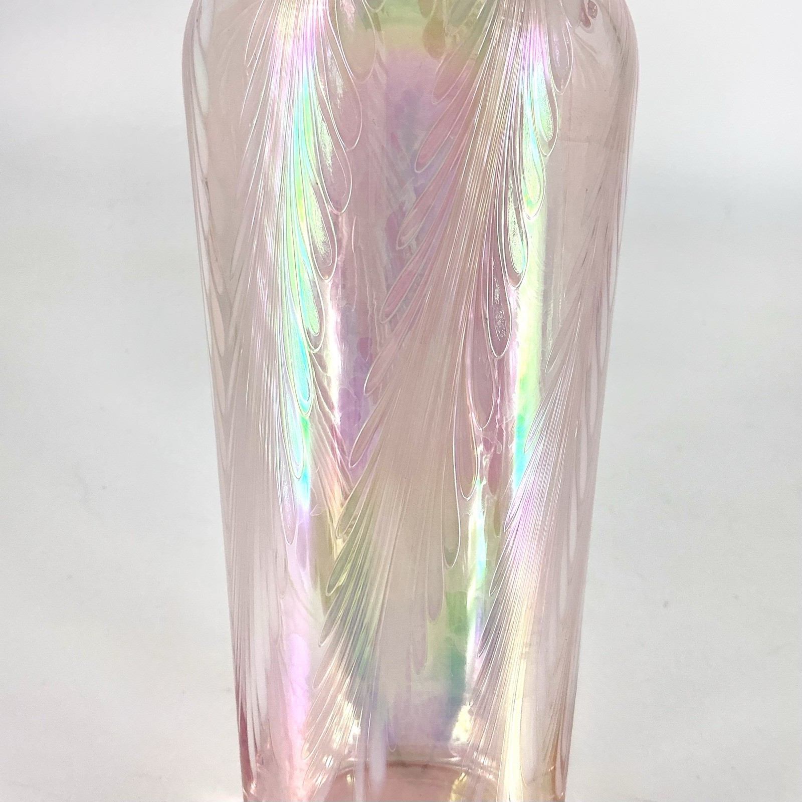 Silvestri Blown Glass Vase Iridescent Pink Pulled Feather Vintage