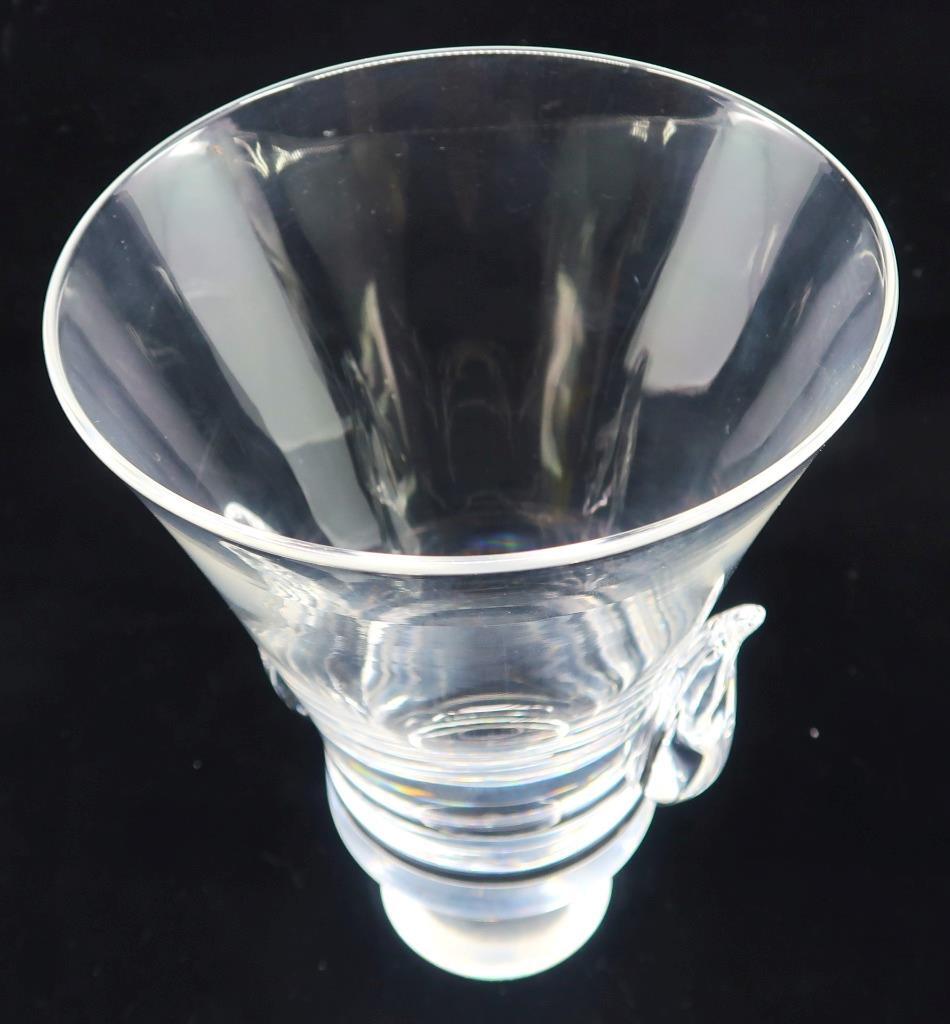 Art Glass Steuben 8113 Lloyd Atkins, LYRE Flower Vase, 7 1/4″ H