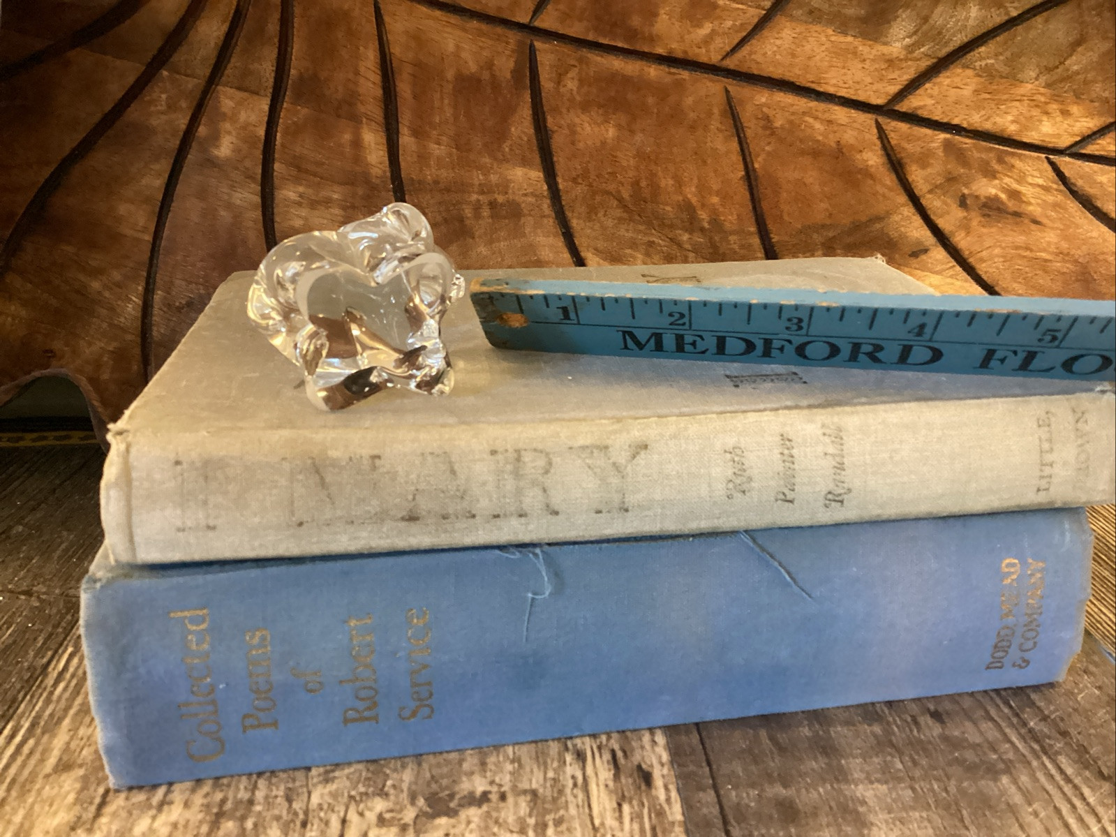 Vintage Figurine Clear Glass Elephant Trunk Up Paperweight Chip On Mouth?