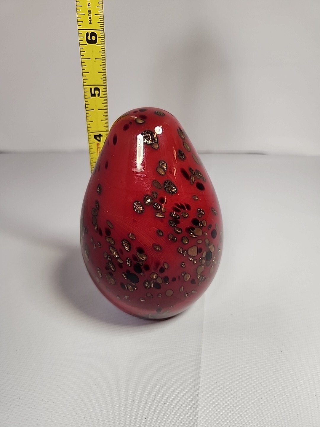 VTG Red Dragon Egg Paperweight Gold Dust Strawberry Art Glass Lg 4.5” 2lbs 7oz