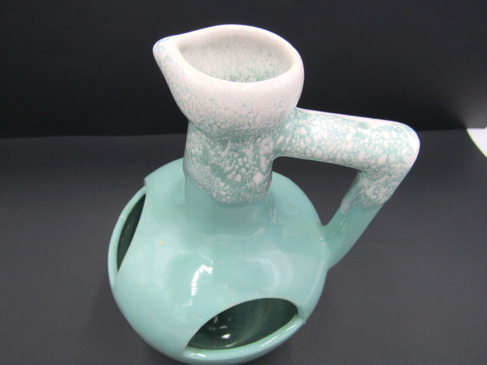 Pottery Vase Pitcher Planter Vase Mint Green USA 8.5″