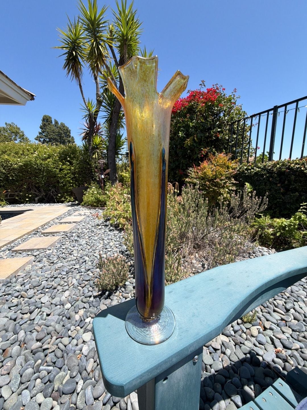 Large 14″ Gold Iridescent Art Nouveau Style Glass Vase Signed Ron Mynatt 2007