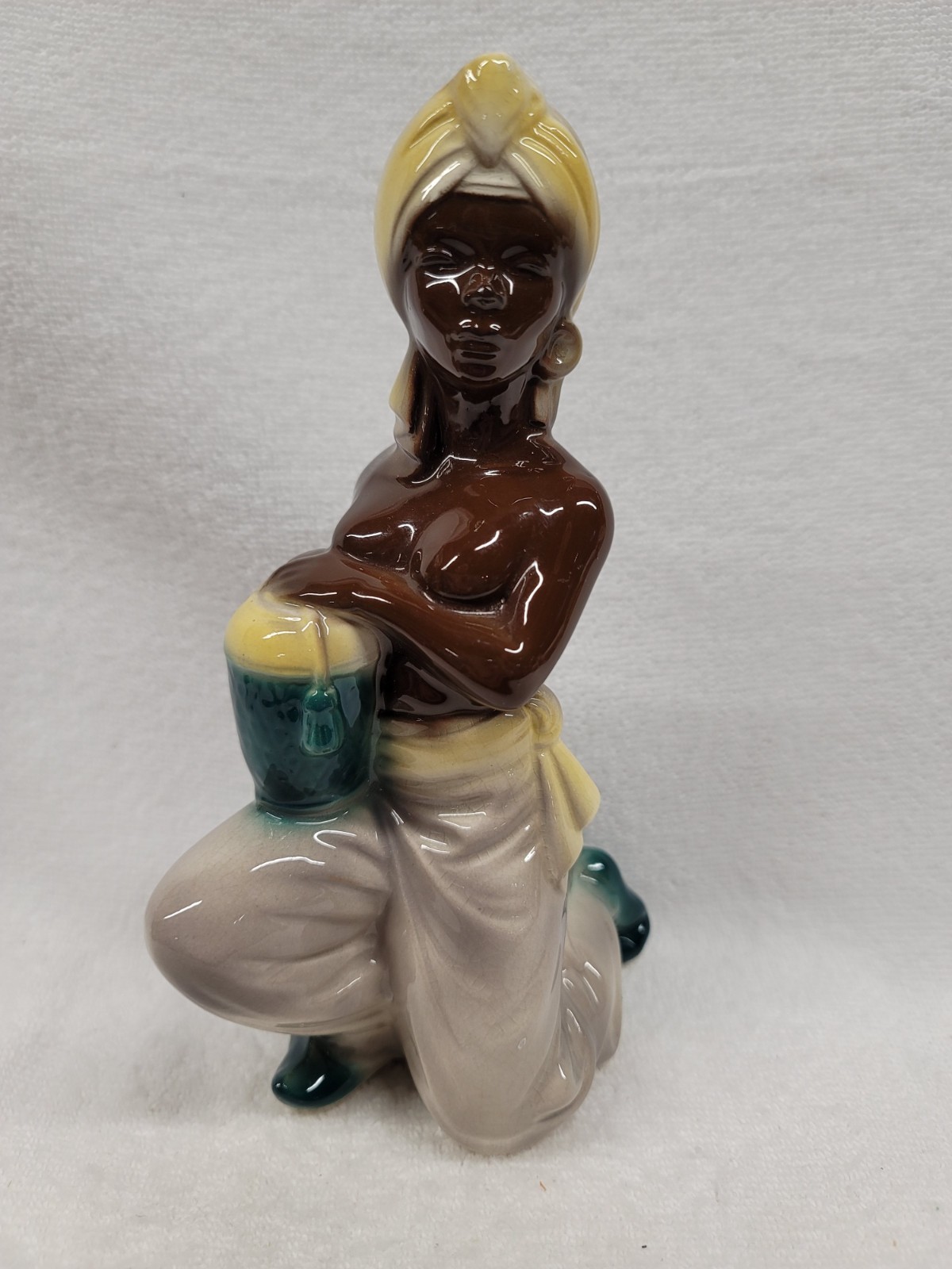 8 1/2″ BLACKMOOR FIGURINE BY ROYAL COPLEY, ROYAL WINDSOR, SPAULDING