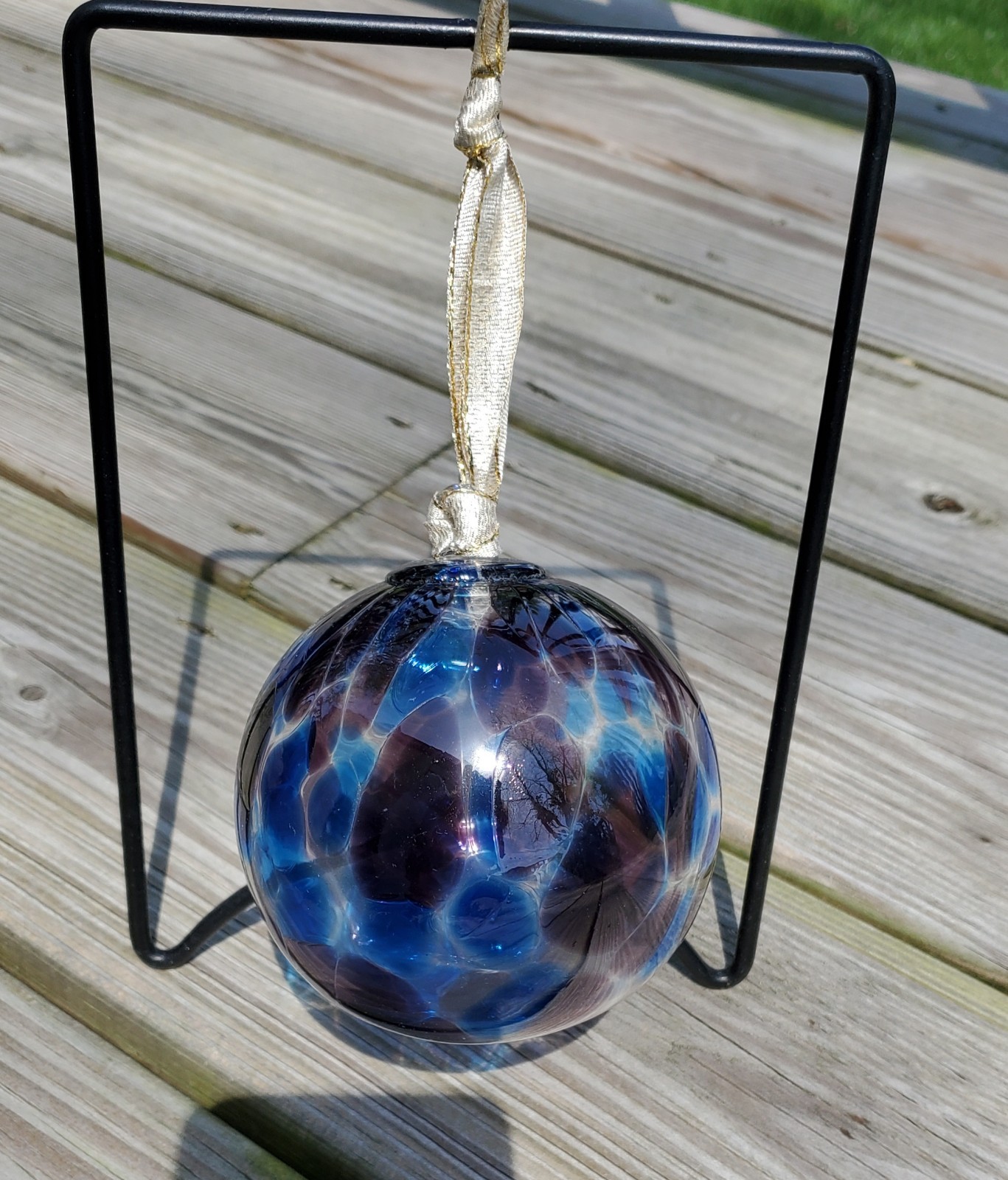 Hand Blown Art Glass Gazing Ball Purple & Blue 3.5″ Ornament Sun Catcher ORB