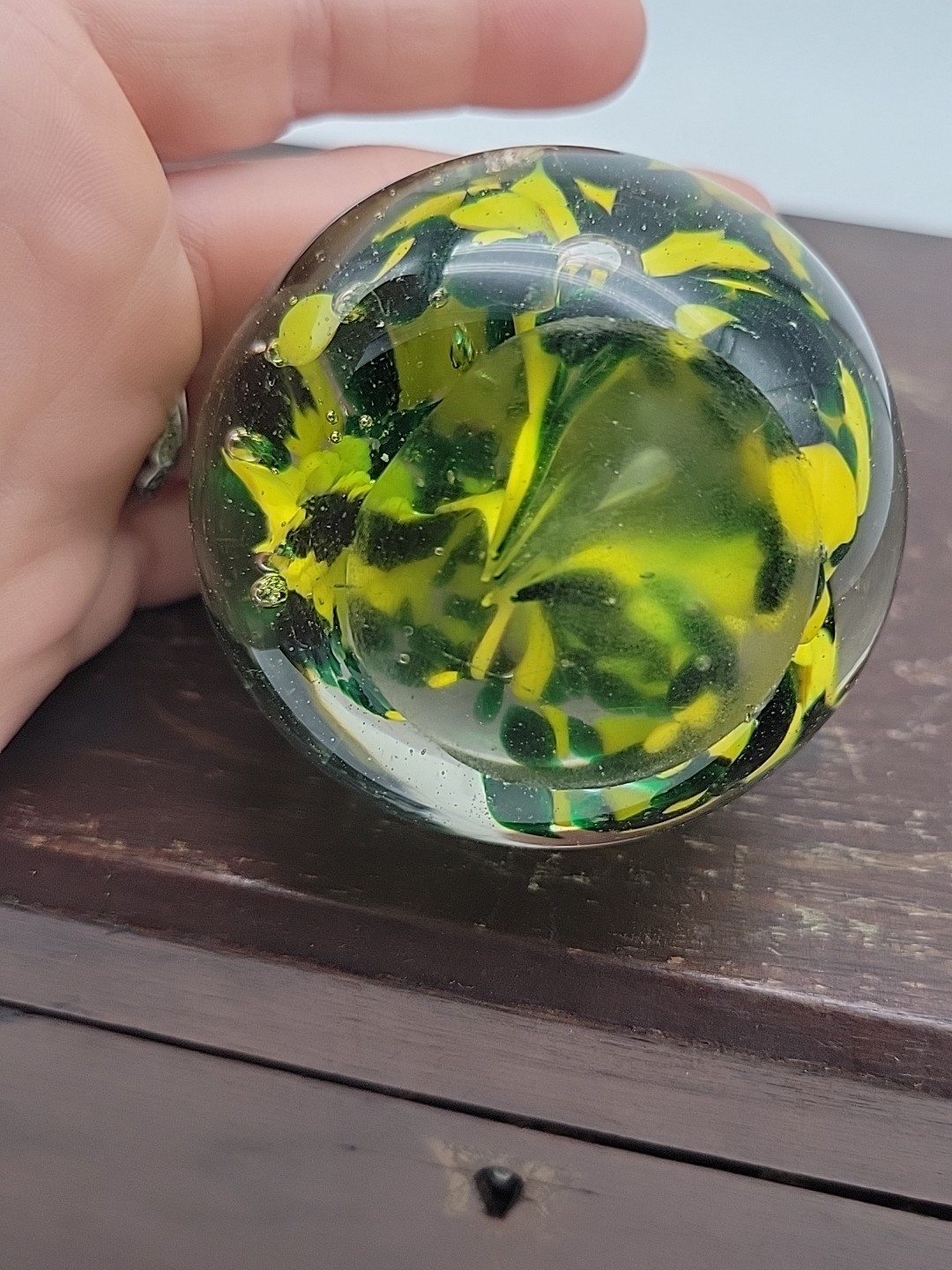 READ Art Glass Paperweight in Green and Yellow 2.25″