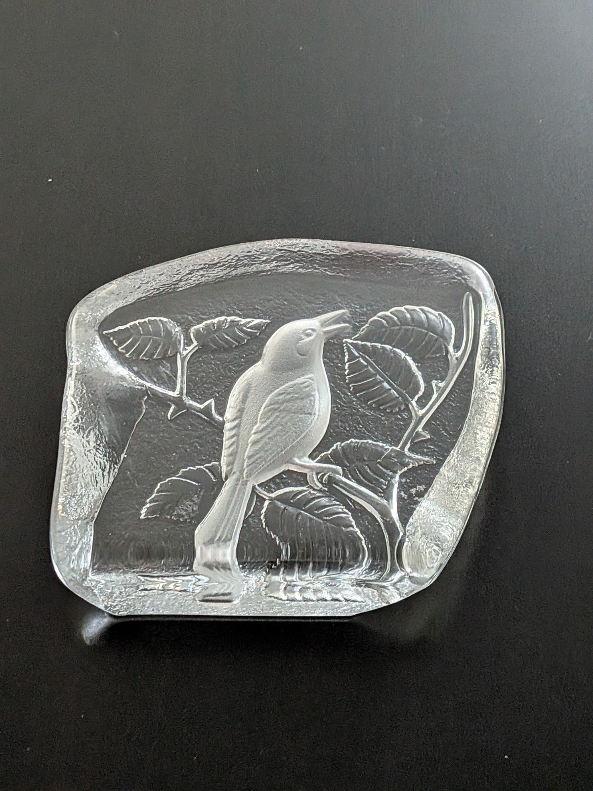 Mid Century Clear Glass Block Etched Bird Paperweight Unsigned 4.5″ Tall