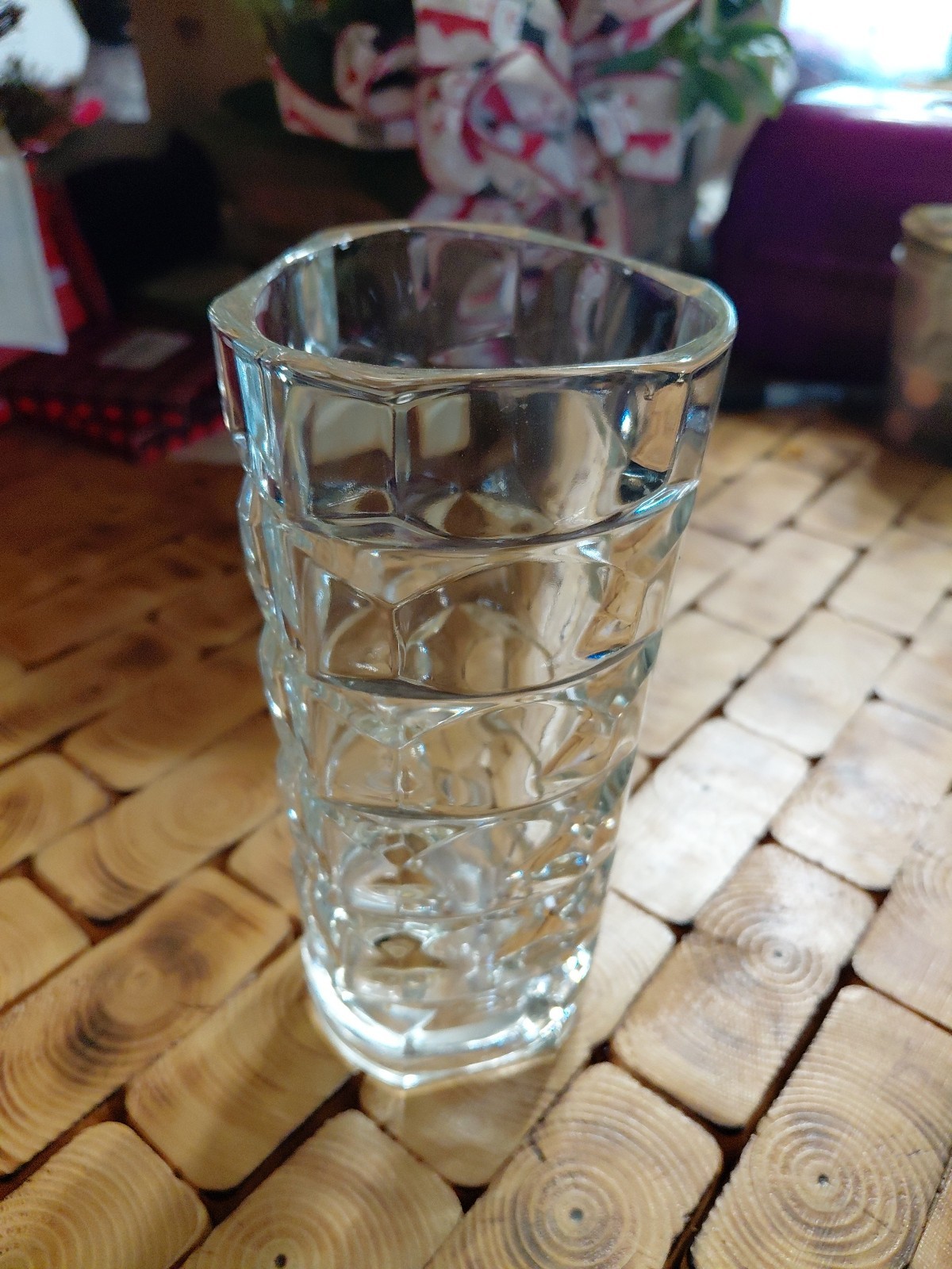 LADY VICTORIA FINE CRYSTAL STEMWARE BUD VASE FRANCE Flower Chantelle Pattern