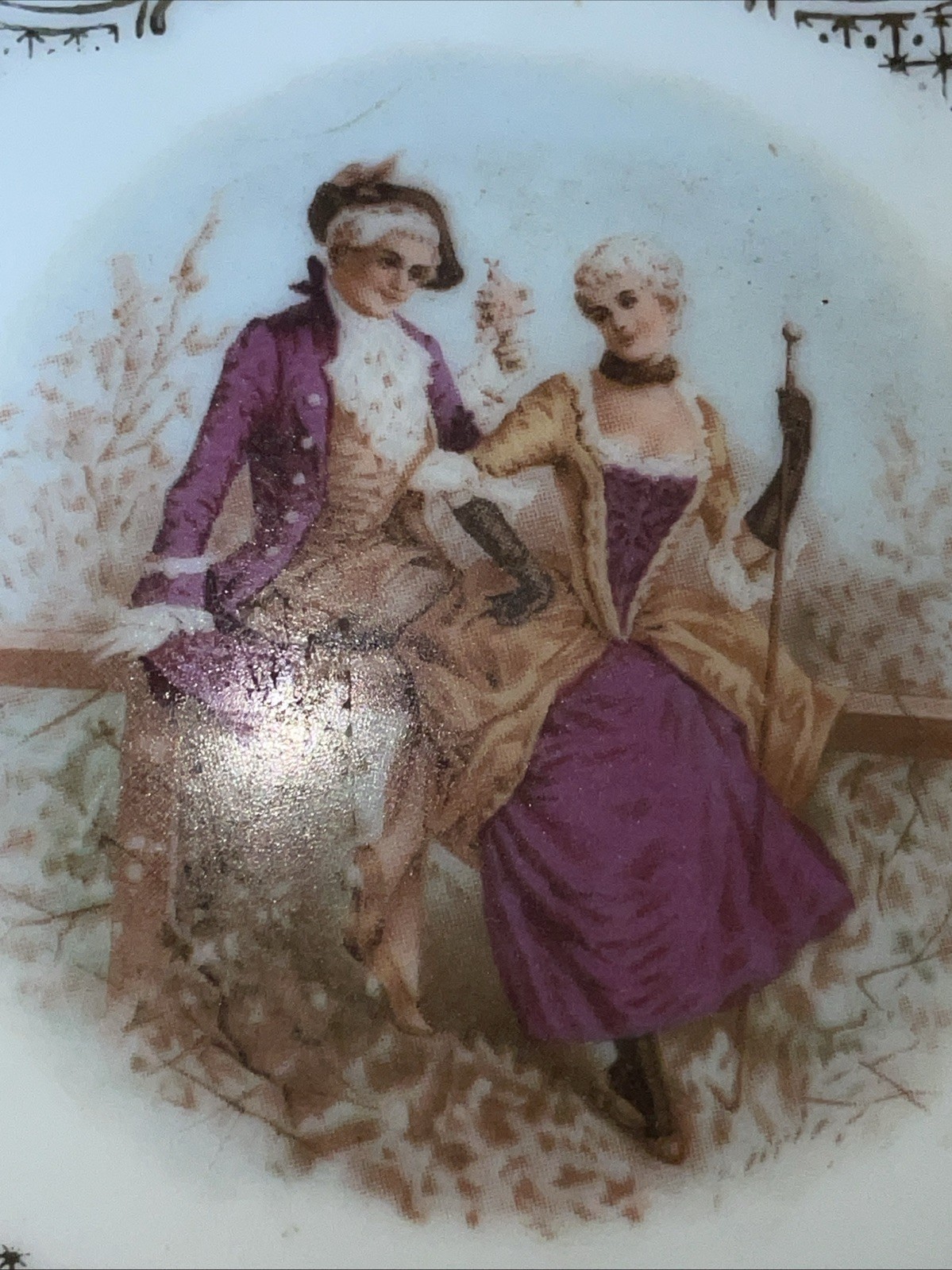 Vintage Royal Vienna Trinket Hinged Porcelain Box Beehive Antique Couple Love