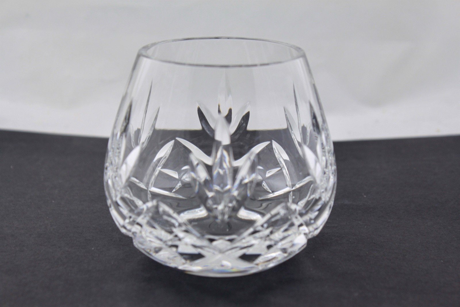 WATERFORD CRYSTAL AMARANT 3-1/2″ VOTIVE CANDLEHOLDER – MINT