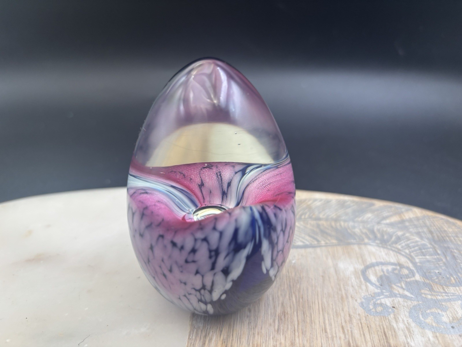 Glass Eye Studio GES Paperweight – Egg Shape Flower Pink White Blue