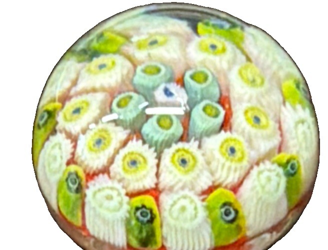 Vtg Strathearn Millefiori Glass Paperweight Floral Red Green White Scotland 1.5”