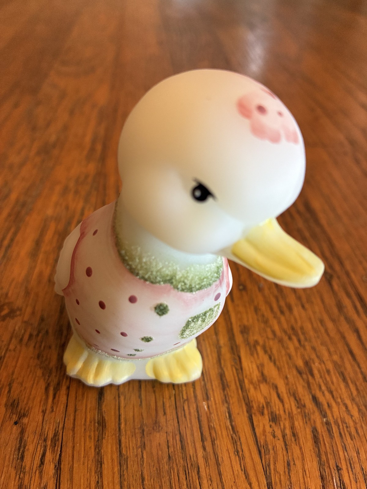 Fenton Custard Glass Duck Duckling Hand Painted Artist Signed T. Mendenhall