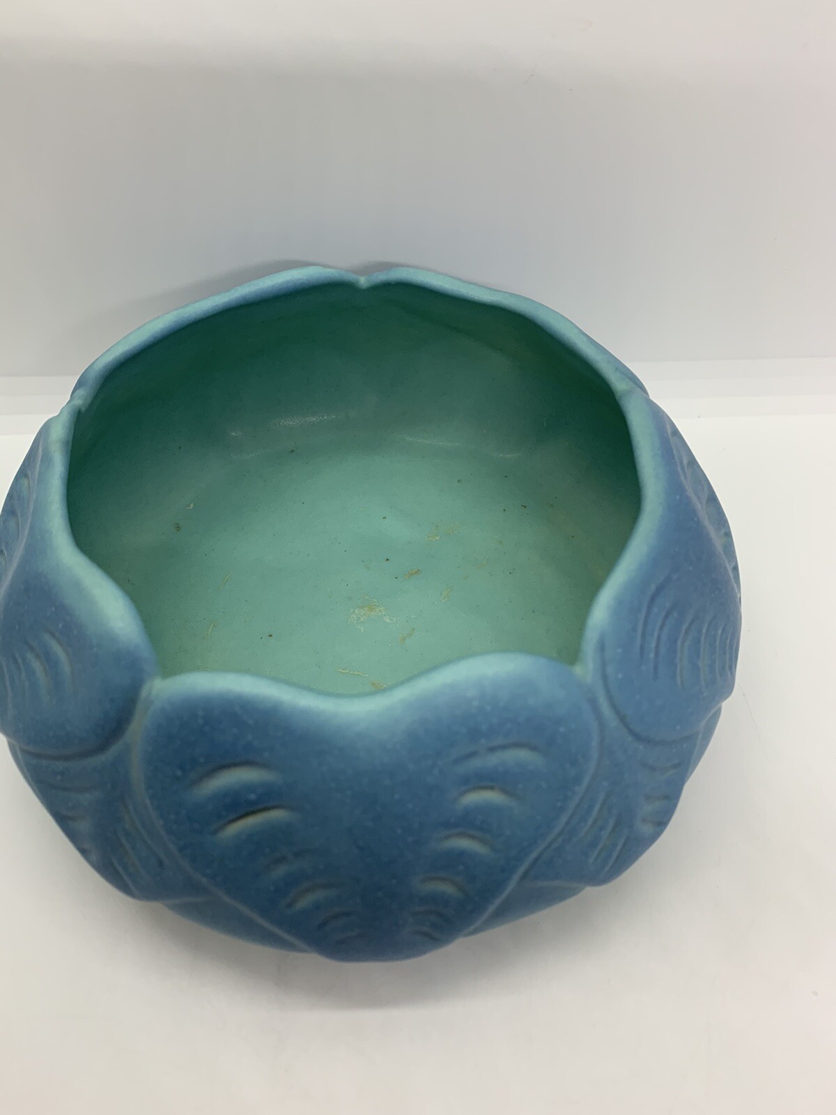 Van Briggle Philodendron/Tobacco Leaf Bowl Blue Sandy
