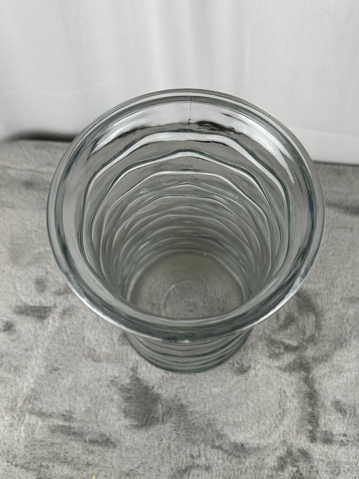 Unbranded Clear Textured Pattern Gathering Vase