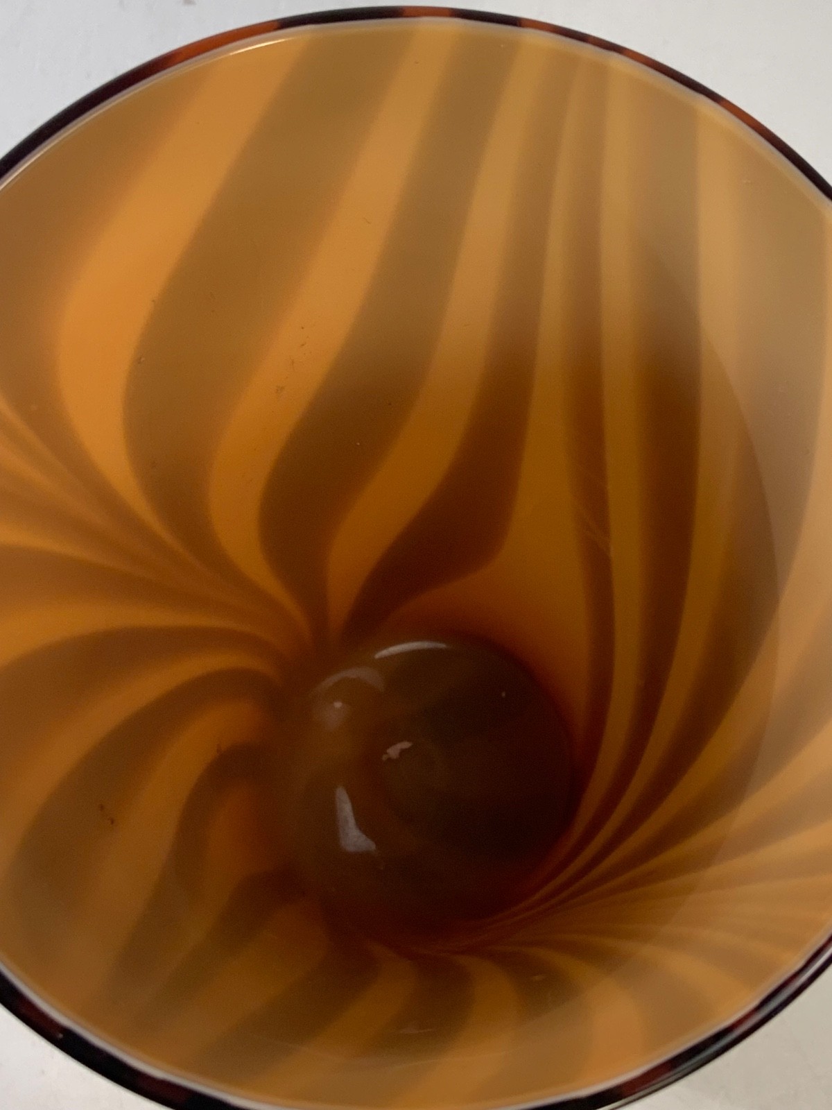 Vintage Amici Amber Brown Glass Swirl Vase 6.5 in.
