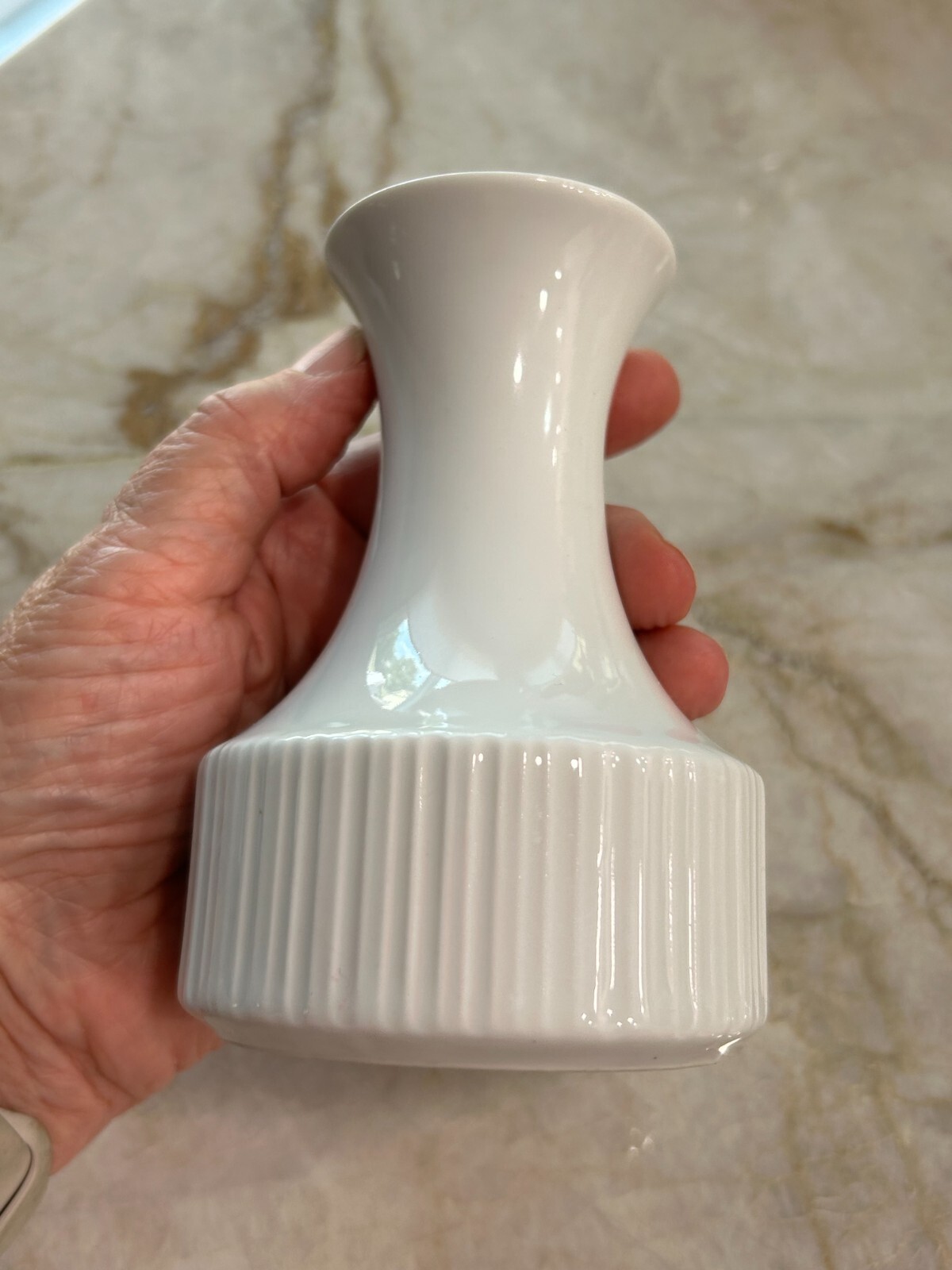 Rosenthal Germany Variation White Restaurant Vase 4-7/8″H: RETRO FABULOUS!