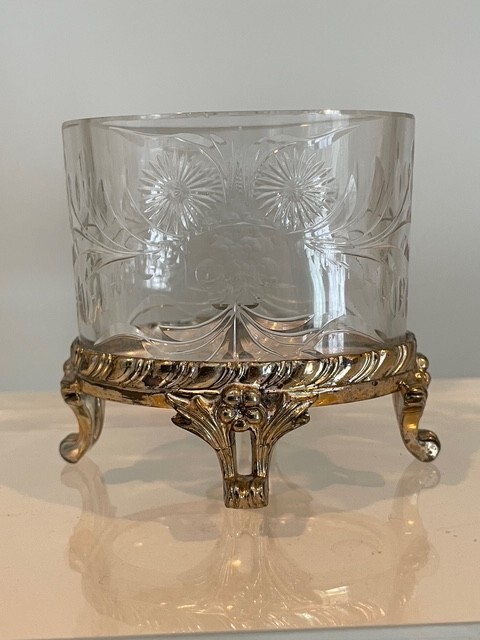 Antique Pairpoint Etched Glass Cigarette Holder in Silver Footed Base – Marked