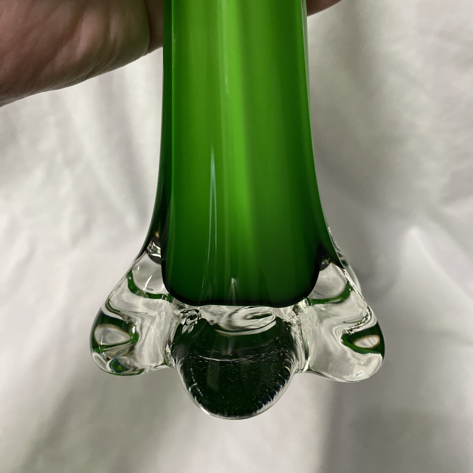 MCM Vase “Elephant Foot” 15.75” Irish Green 6 Side Stretch Art Glass -never used