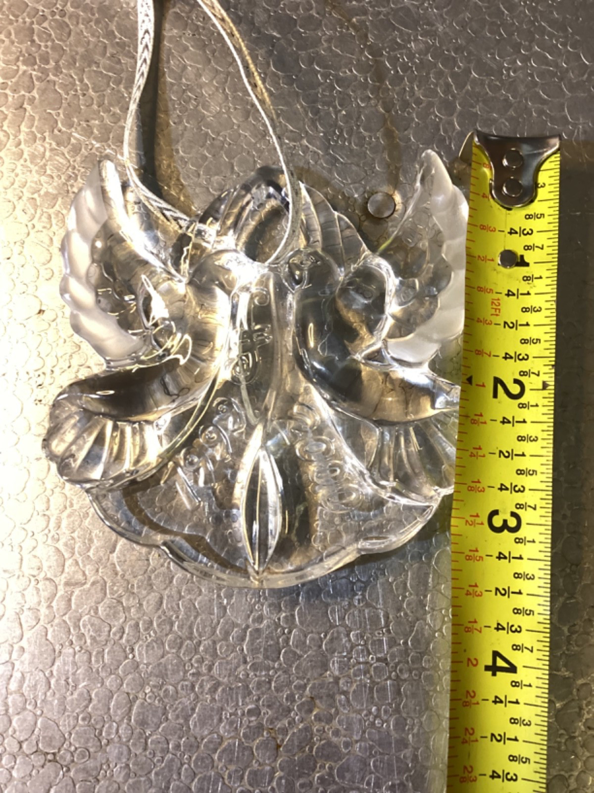 Marquis Waterford Kissing Doves Crystal Millennium Ornament 1999/2000- EUC