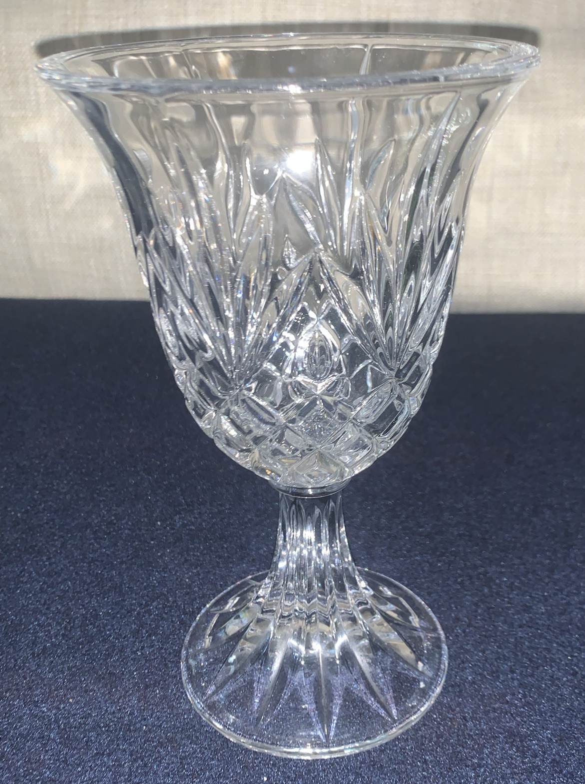 Godinger Lexington 24% Lead Crystal Hurricane Vase Pineapple Pattern