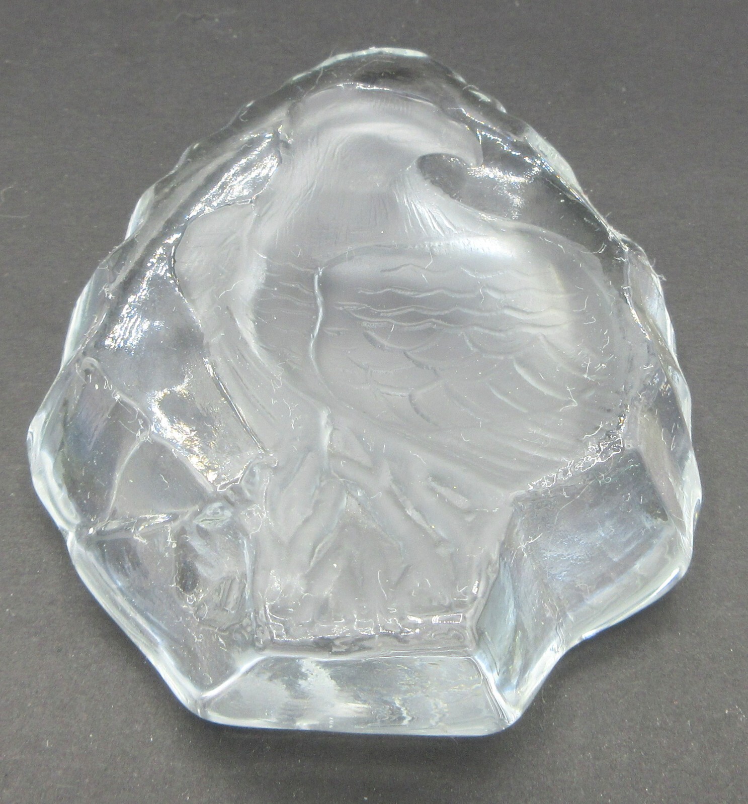 Glass Bald Eagle Paperweight Clear & Frosted Arrowhead Shape 3 1/2″ Unbranded