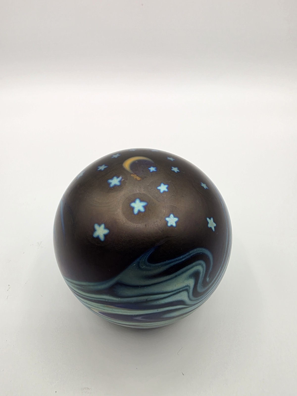 1987 Lundberg Studios Starry Night Moon & Waves Glass Paperweight