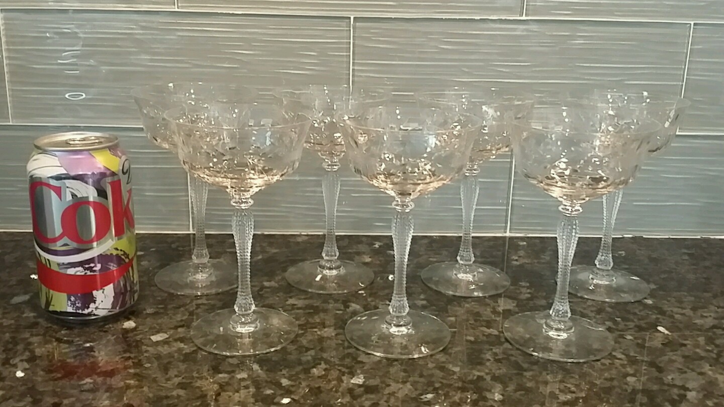 LIBBEY ANTIQUE ETCHED FLOWER CUT CRYSTAL (7) CHAMPAGNE GLASSES 3 OZ CORNCOB STEM