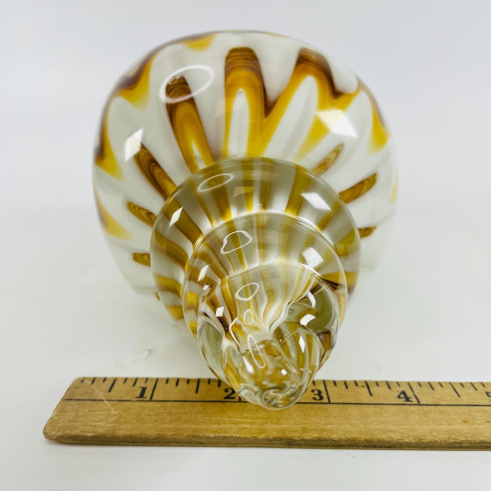 Vintage 11.5″ Cased Art Glass Shell Figurine Brown Yellow Conch Sculpture
