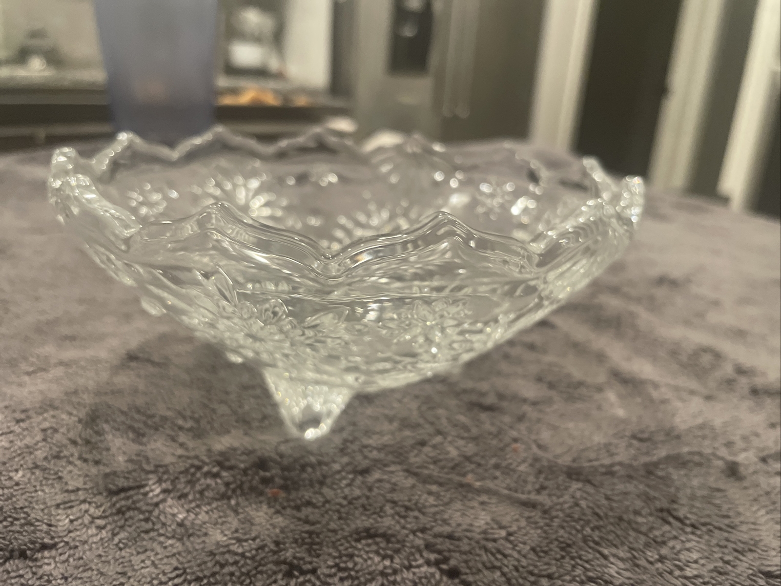 Mikasa Crystal Footed Bowl 6″ Snowflakes Candy Dish Christmas Holiday Classics