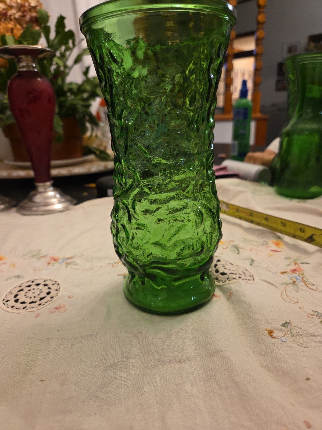 Hoosier Vase Emerald Green Crinkle Glass Textured Floral 8.5” Vintage