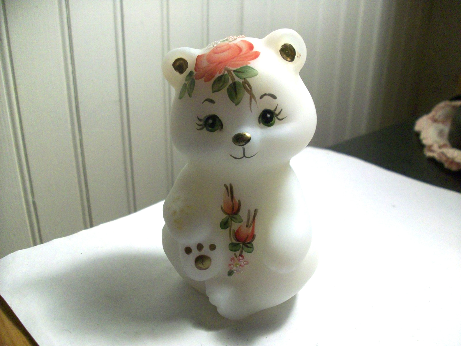 Stunning FENTON art glass white satin bear Hand Pntd flowers Marilyn Wagner OOAK